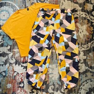 Two piece, light and vibrant, pants set.